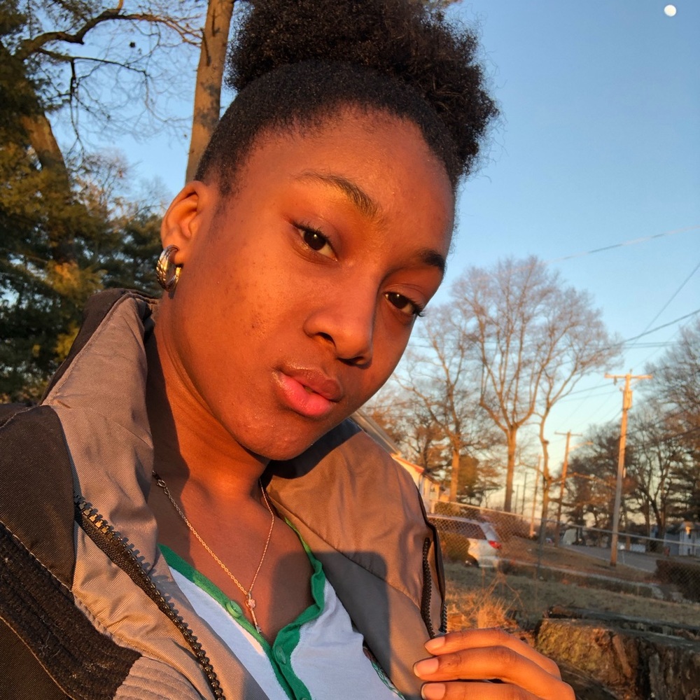 Meet your Posher, Neissa